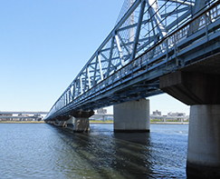 東京メトロ荒川中川橋梁